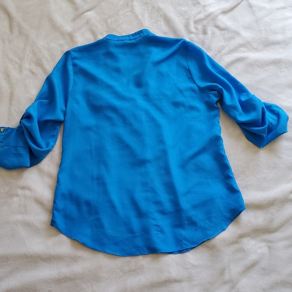 Blue button up with gold accents - Picture 2 of 4